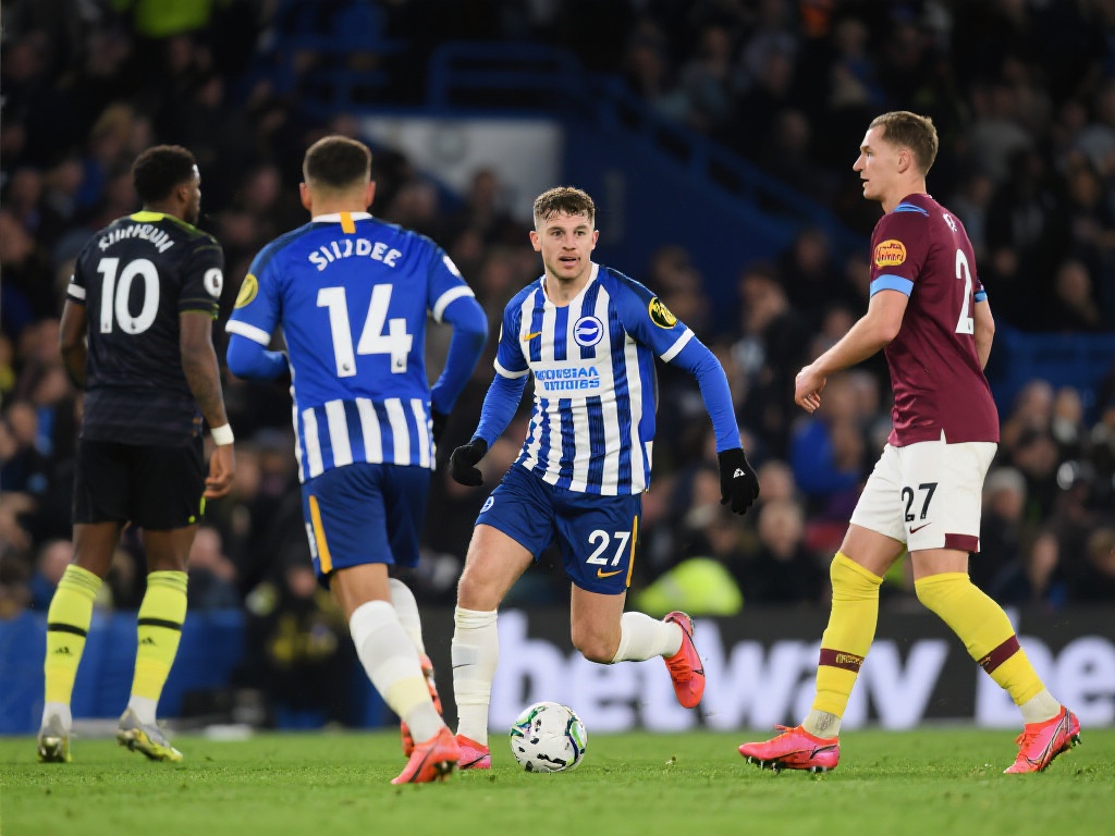 策略为核心 策略为核心